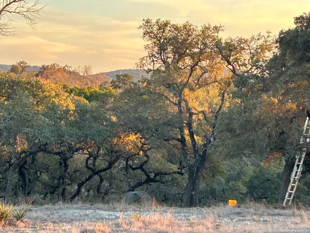 $499,900 | 116 Poehnert Road, Boerne, TX 78006