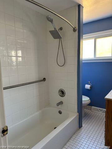 2365 Rolandale Street West Bloomfield, MI 48324 - Photo 10 of 18