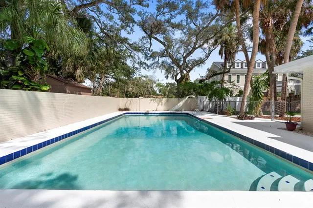 $975,000 | 4631 West Sunset Boulevard, Tampa, FL 33629