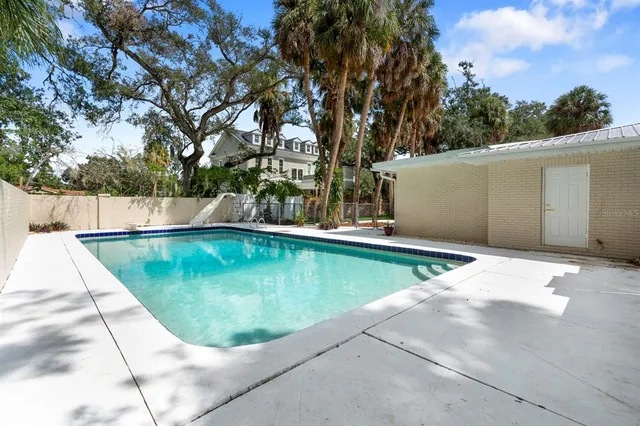 $975,000 | 4631 West Sunset Boulevard, Tampa, FL 33629