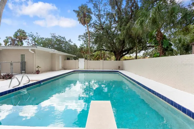 $975,000 | 4631 West Sunset Boulevard, Tampa, FL 33629