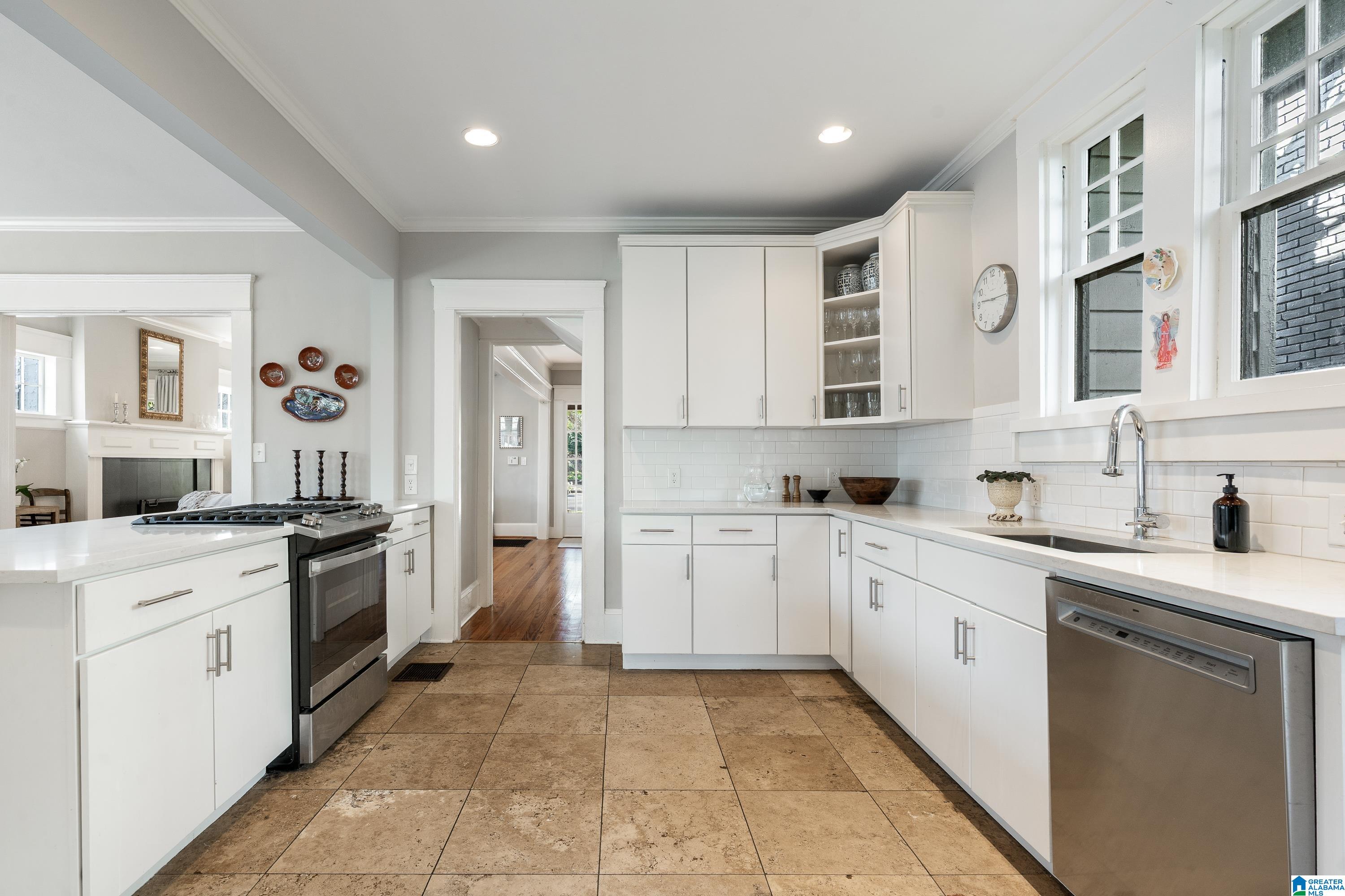 3230 Cliff Road Birmingham, AL 35205 - Photo 13 of 64