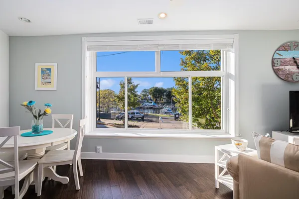 $499,000 | 259 Kalamazoo Street, Unit 4, South Haven, MI 49090
