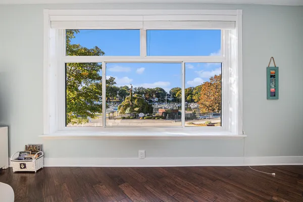 $499,000 | 259 Kalamazoo Street, Unit 4, South Haven, MI 49090
