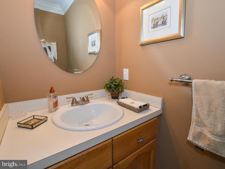 5502 Rinker Circle, Unit 323 Doylestown, PA 18902 - Photo 9 of 21 Half Bath
