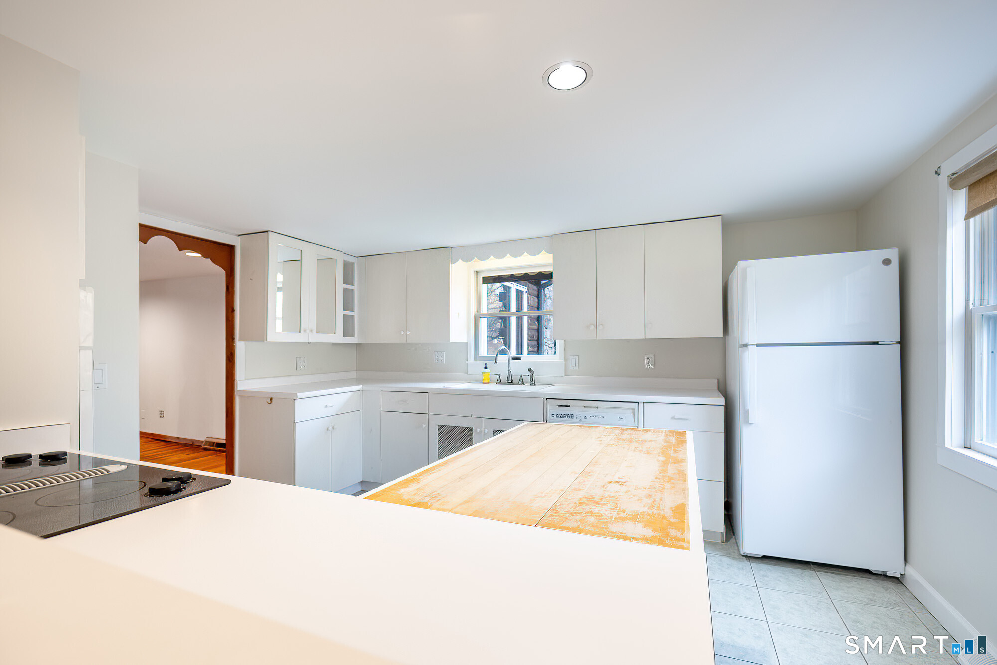 1 Long Wall Road Redding, CT 06896 - Photo 8 of 26