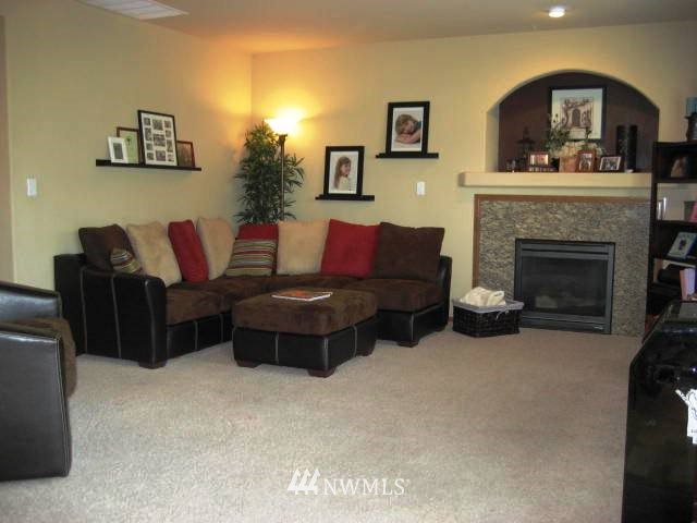 19618 2nd Place West Bothell, WA 98012 - Photo 8 of 24 Gallery Image 8