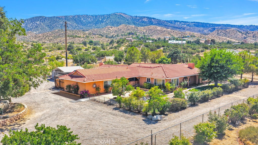 9072 Green Road Pinon Hills, CA 92372 - Photo 1 of 70