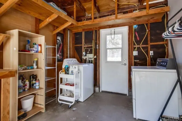 a view of a storage & utility room