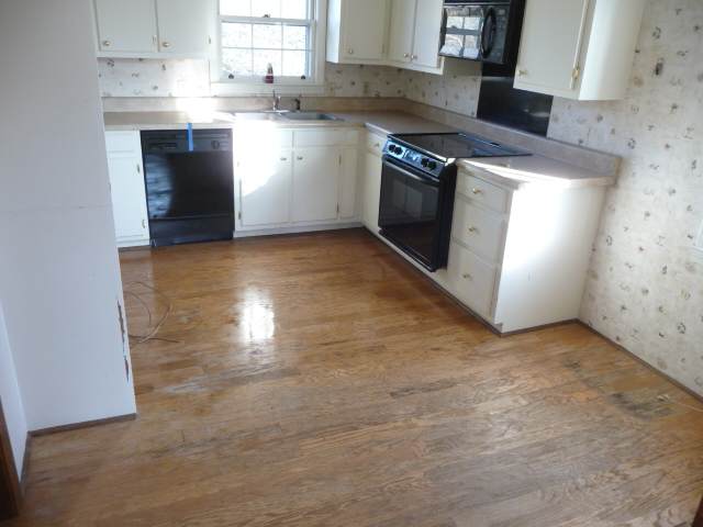 409 Old Mill Road Mauldin, SC 29662 - Photo 3 of 5 Gallery Image 3
