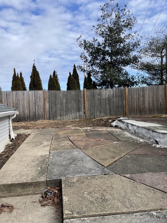 361 Mishawum Road Woburn, MA 01801 - Photo 19 of 23