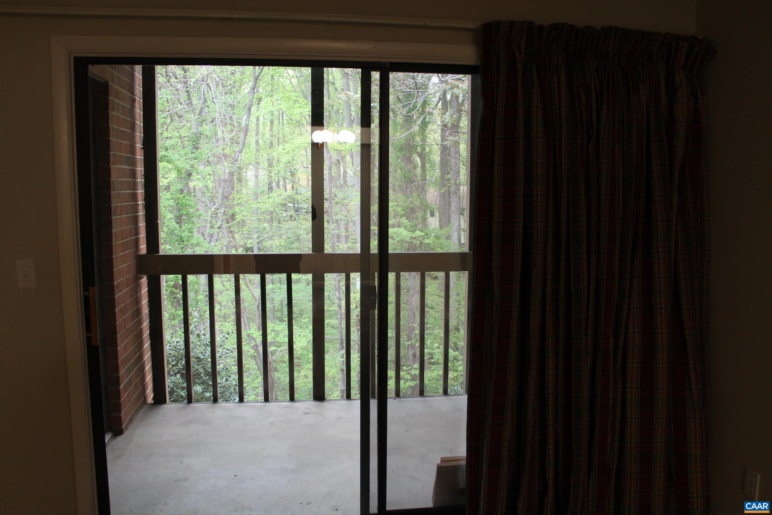 117 Turtle Creek Road, Unit 7 Charlottesville, VA 22901 - Photo 13 of 23 Gallery Image 13