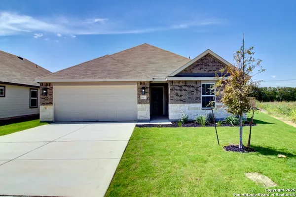 $354,990 | 3645 Meteor Road, New Braunfels, TX 78130