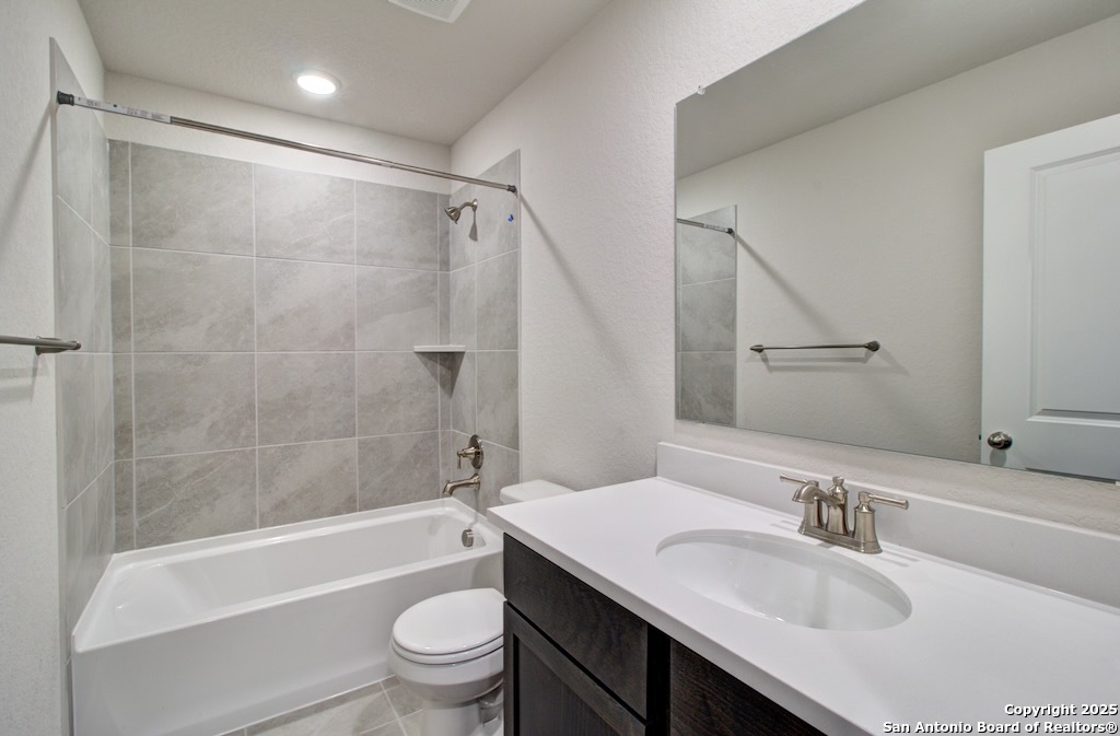 3645 Meteor Road New Braunfels, TX 78130 - Photo 5 of 23