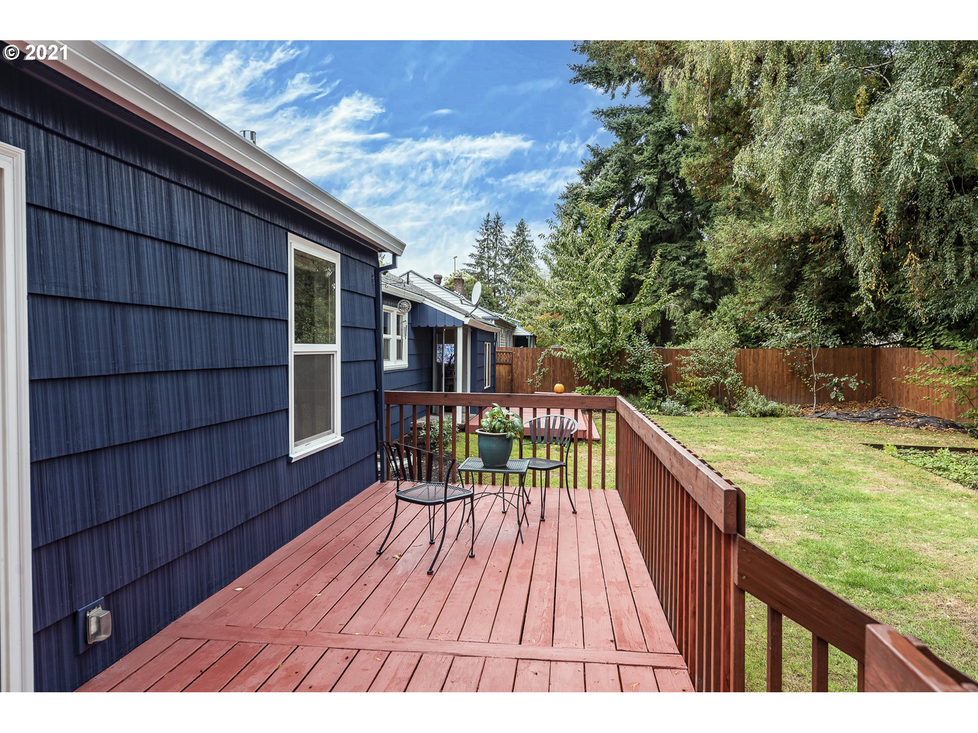 11855 Southwest 12th Street Beaverton, OR 97005 - Photo 18 of 21 Gallery Image 18