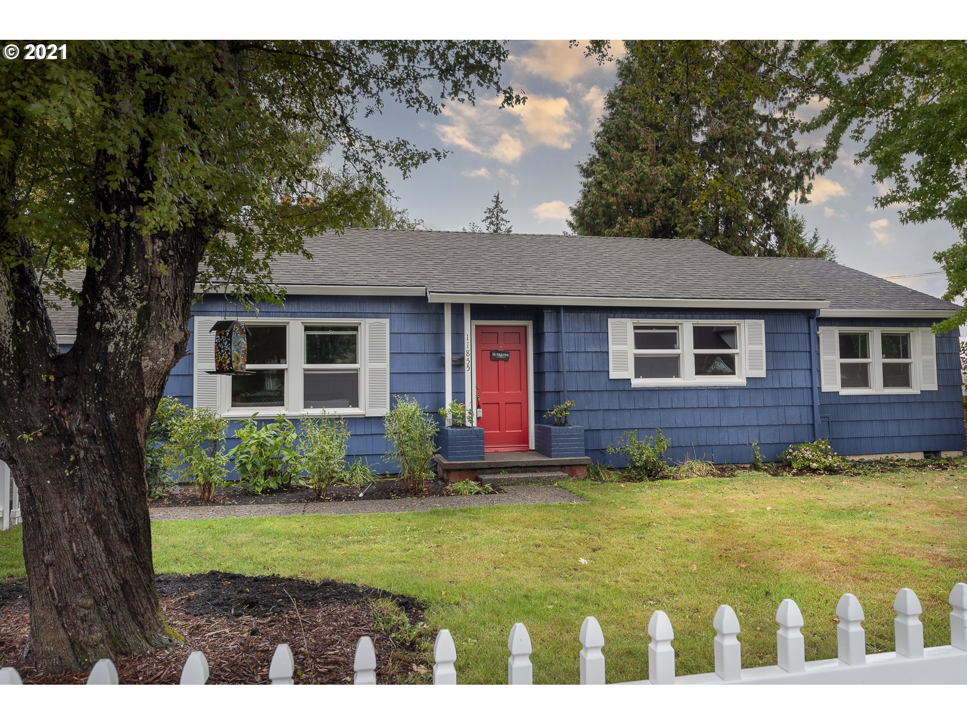 11855 Southwest 12th Street Beaverton, OR 97005 - Photo 2 of 21 Gallery Image 2