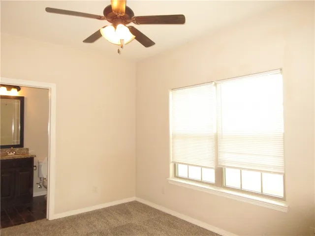 $3,575 | 405 A Ash Street, Unit CS, College Station, TX 77840