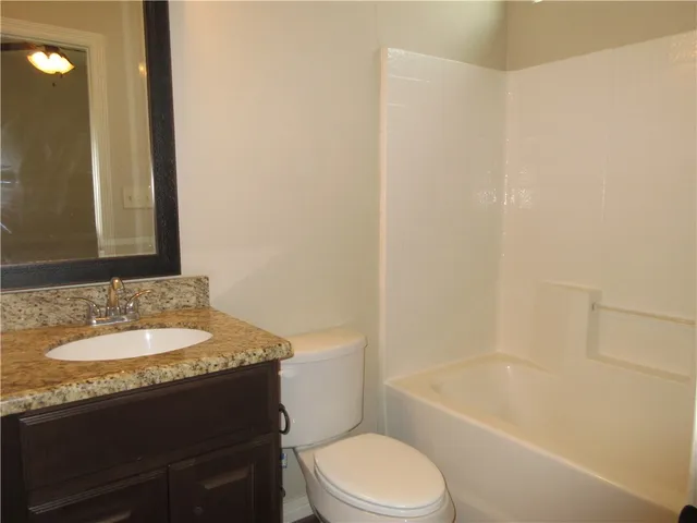 $3,575 | 405 A Ash Street, Unit CS, College Station, TX 77840