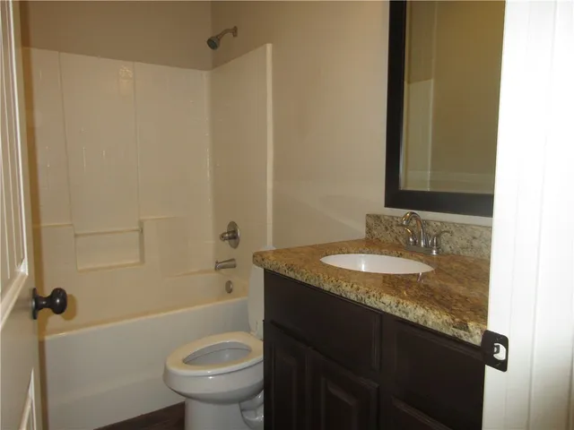$3,575 | 405 A Ash Street, Unit CS, College Station, TX 77840