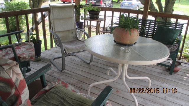 1611 Shelton Street Springfield, TN 37172 - Photo 15 of 16 Relax here with your morning coffee!