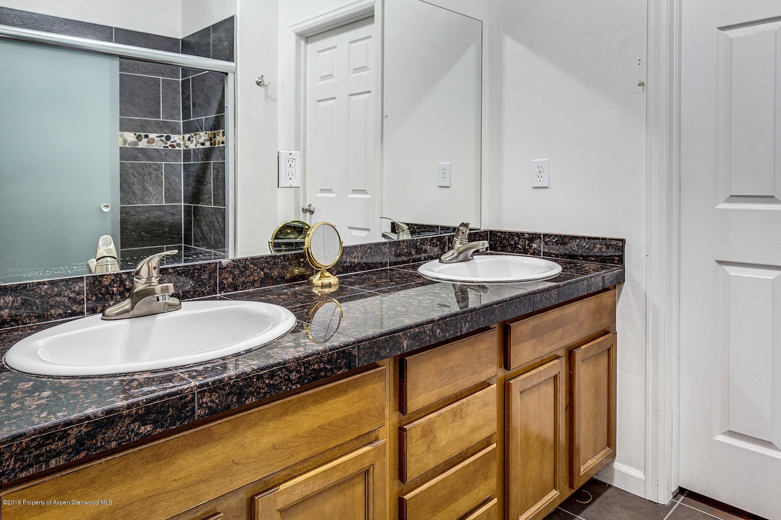 624 West 24th Street Rifle, CO 81650 - Photo 7 of 11 07_624_W_24th_St007_mls