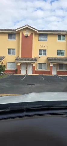 $2,250 | 7475 West 22nd Avenue, Unit 206, Hialeah, FL 33016