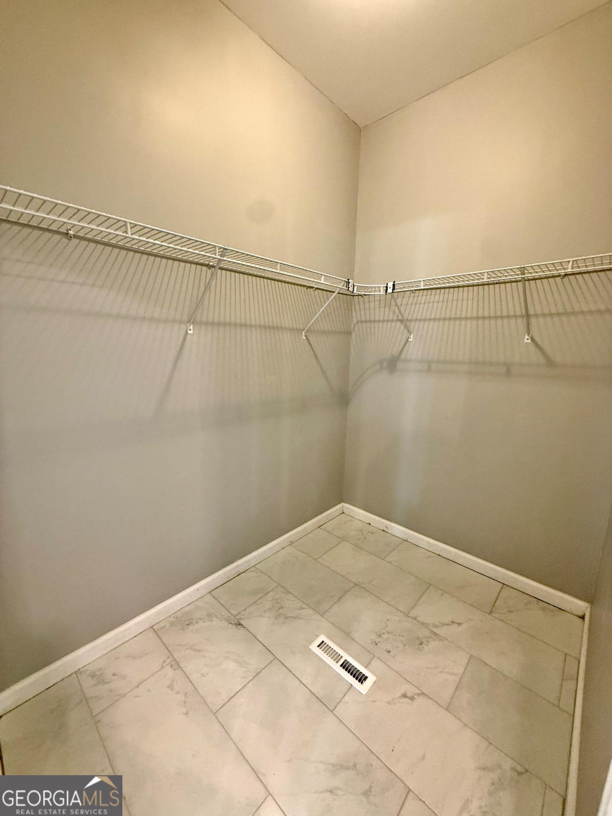 147 Landing Road Cordele, GA 31015 - Photo 11 of 24 a view of a room