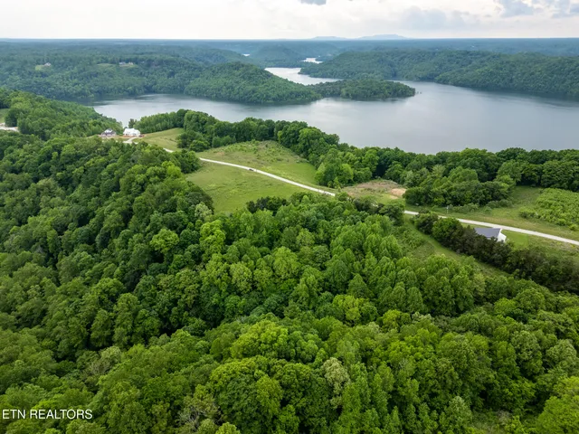 $70,000 | Lot 32 Lake Bluff Road, Baxter, TN 38544