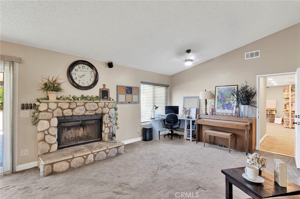 19121 Nimshew Road Apple Valley, CA 92308 - Photo 38 of 49