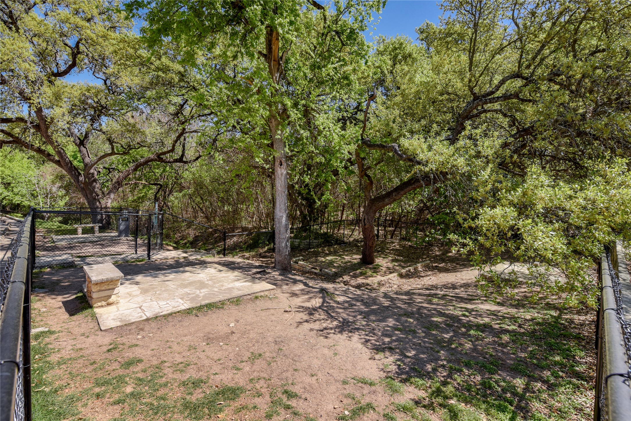 3204 Menchaca Road, Unit 305 Austin, TX 78704 - Photo 21 of 25 Walk the grounds...