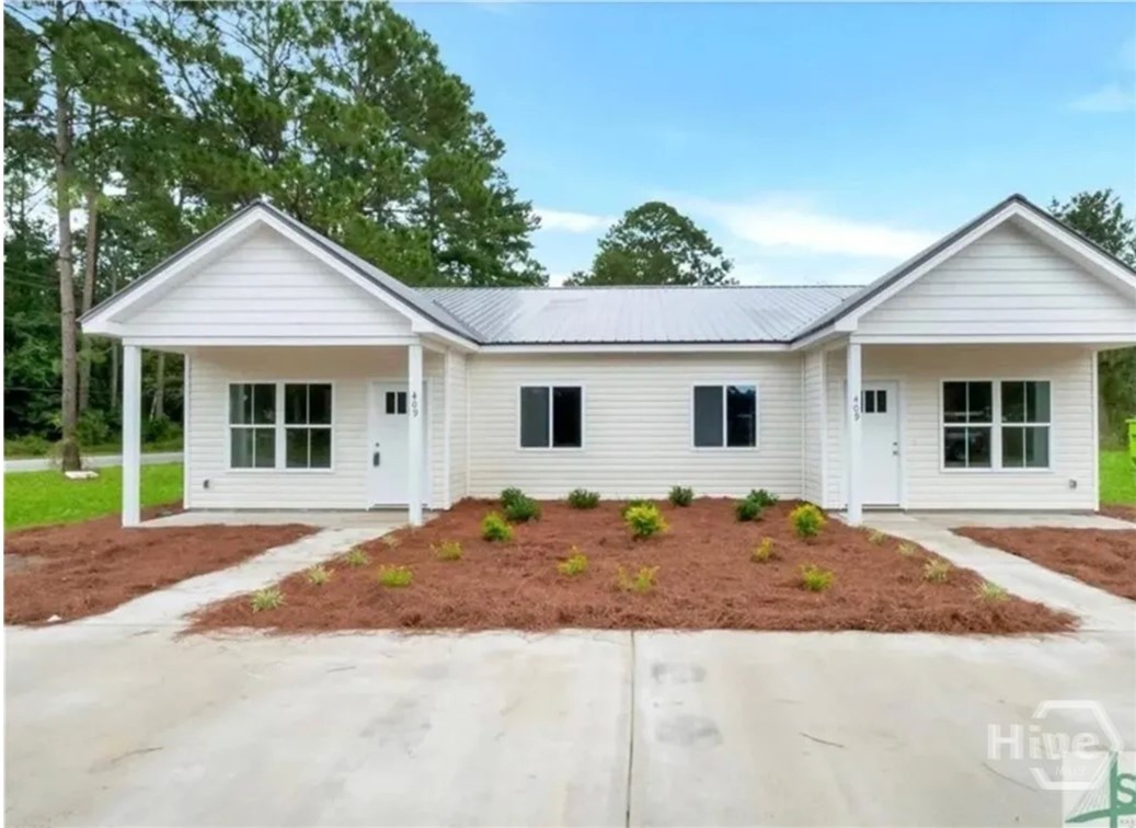 373 Carter Road, Unit B Allenhurst, GA 31301 - Photo 1 of 15