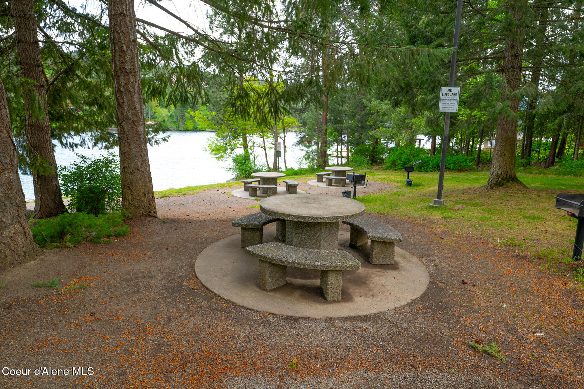 1506 South Riverside Harbor Drive Post Falls, ID 83854 - Photo 16 of 75 Park_09_2000