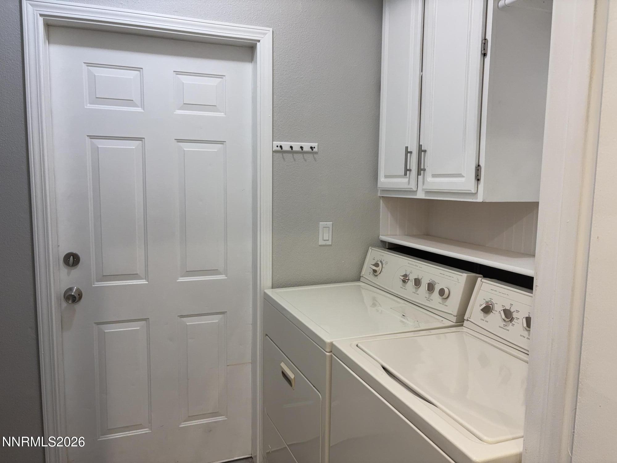 900 South Meadows Parkway, Unit 3613 Reno, NV 89521 - Photo 10 of 13 Laundry