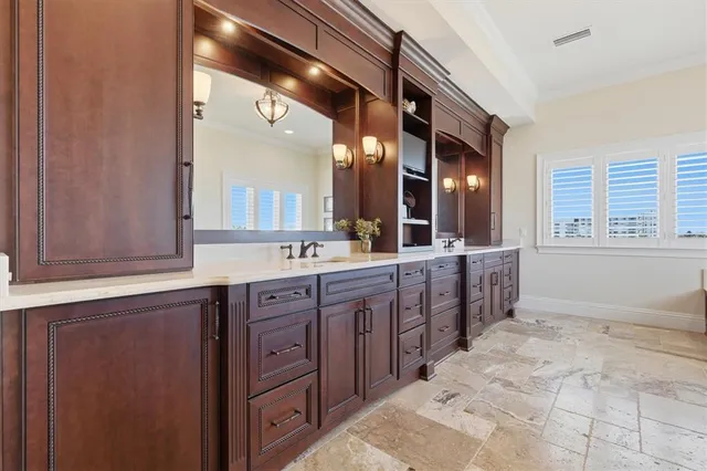 $3,799,000 | 2484 Baywood Drive West, Dunedin, FL 34698