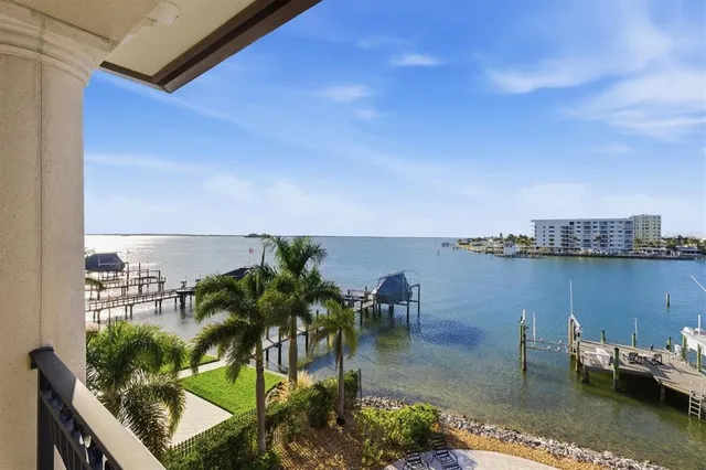 $3,799,000 | 2484 Baywood Drive West, Dunedin, FL 34698