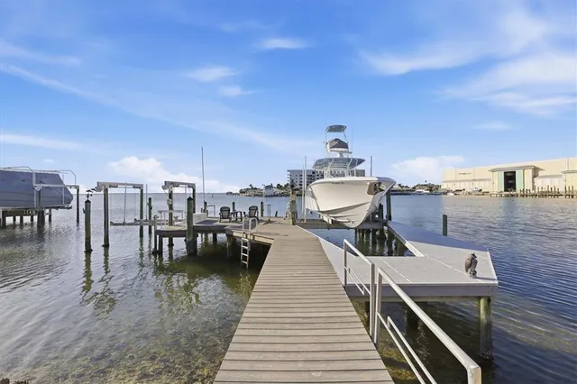 $3,799,000 | 2484 Baywood Drive West, Dunedin, FL 34698
