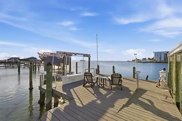$3,799,000 | 2484 Baywood Drive West, Dunedin, FL 34698
