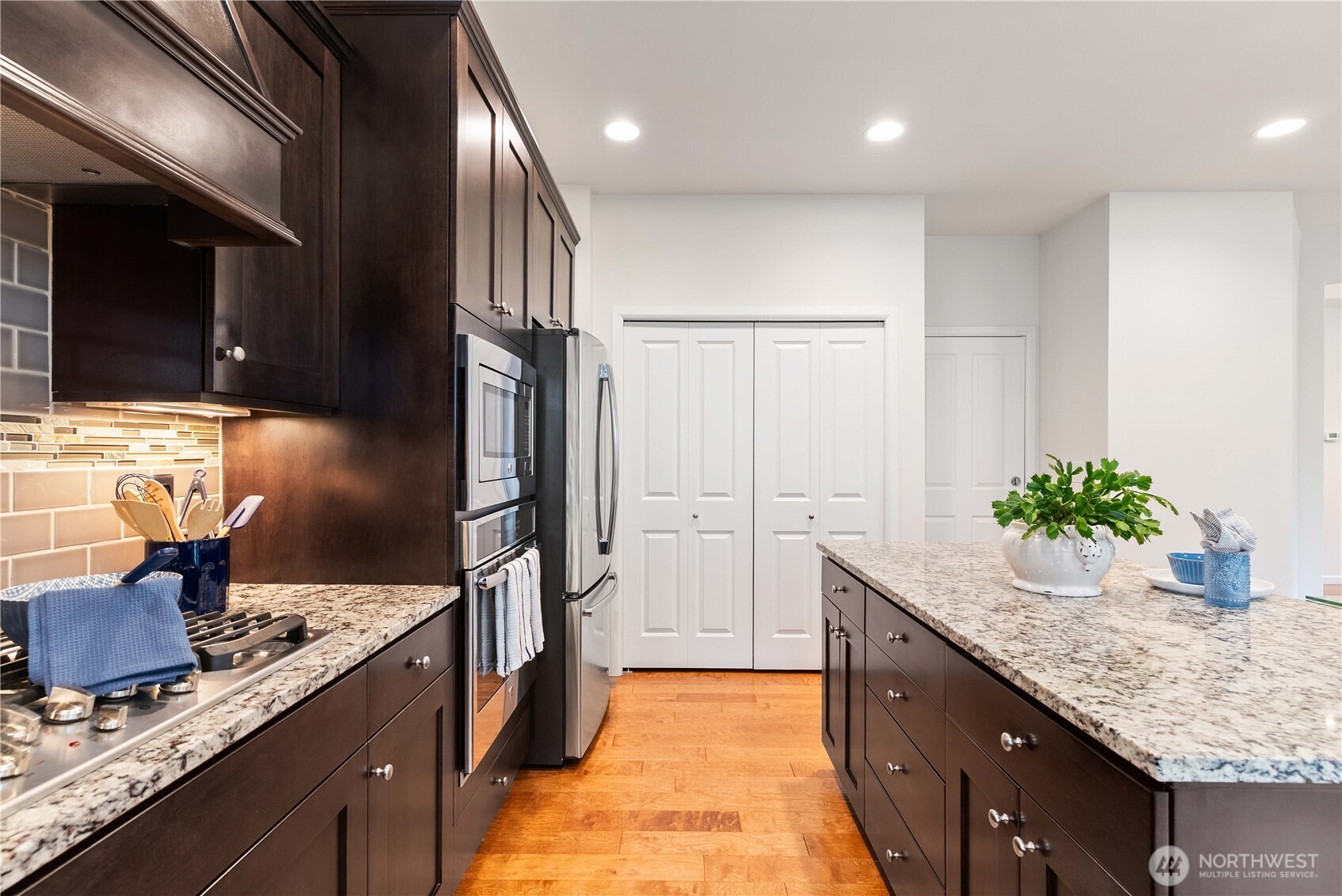 13786 173rd Place Southeast Renton, WA 98059 - Photo 14 of 40 Gallery Image 14