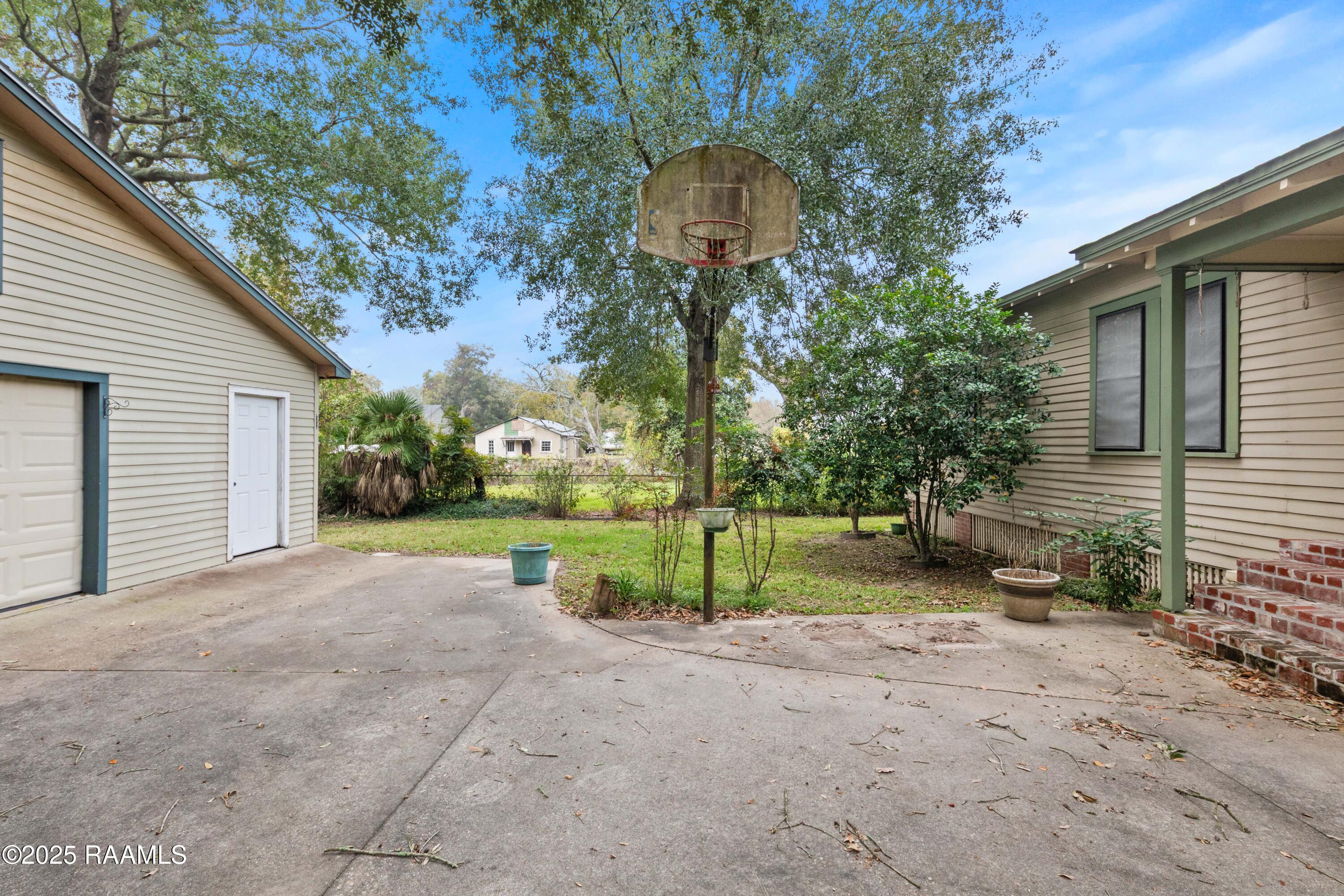 243 West Grolee Street Opelousas, LA 70570 - Photo 14 of 46 243WGrolee-14