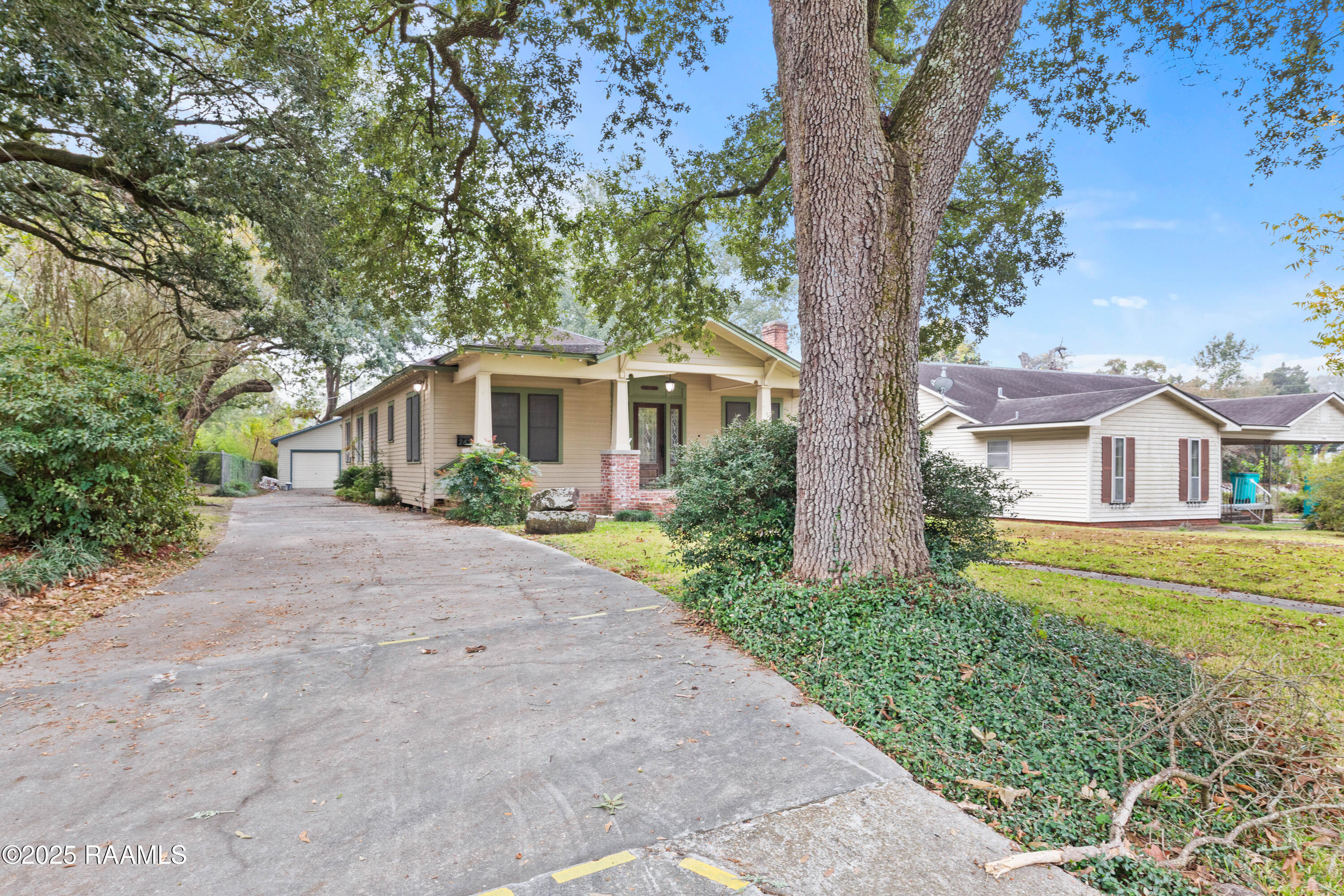 243 West Grolee Street Opelousas, LA 70570 - Photo 5 of 46 243WGrolee-4