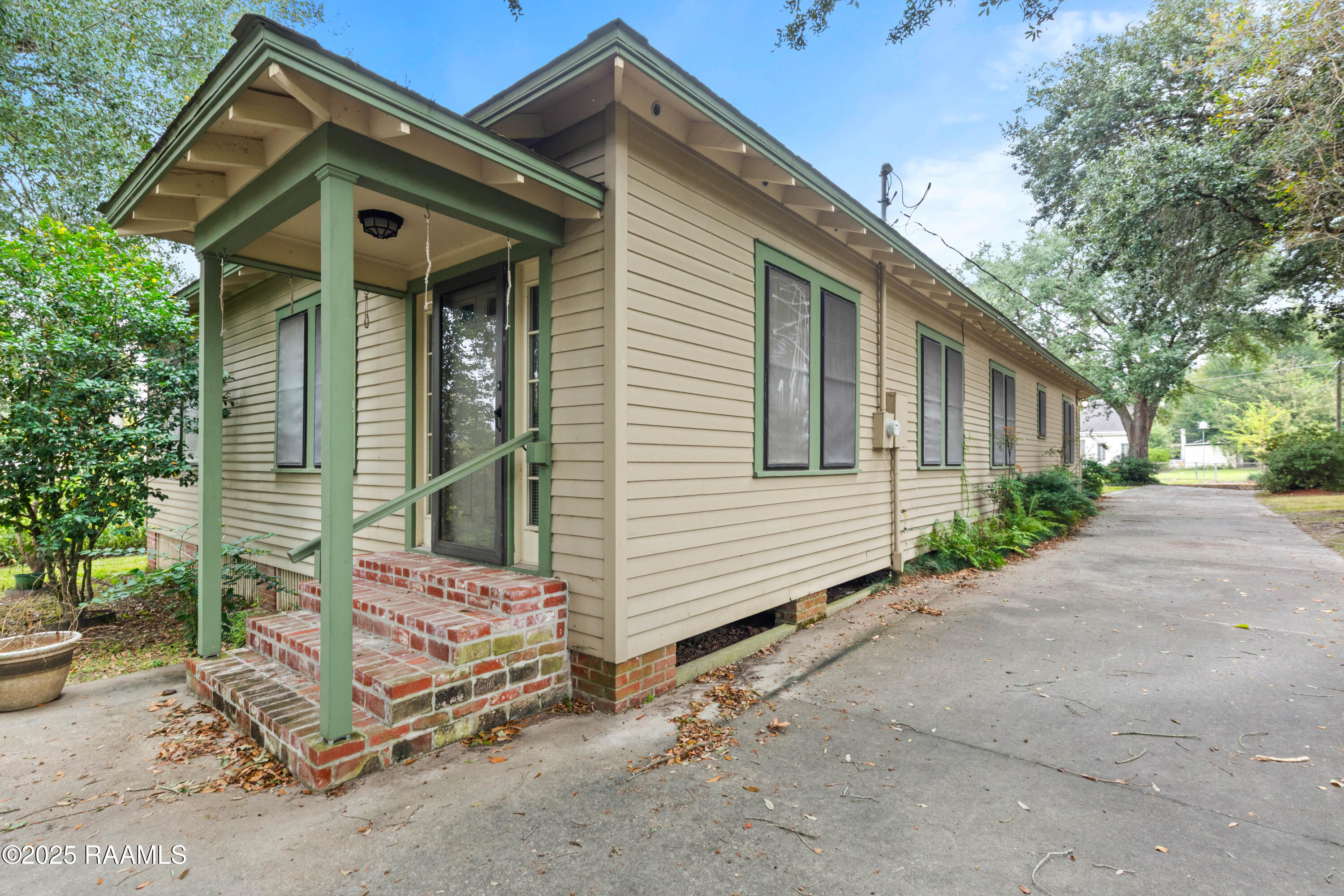 243 West Grolee Street Opelousas, LA 70570 - Photo 7 of 46 243WGrolee-7