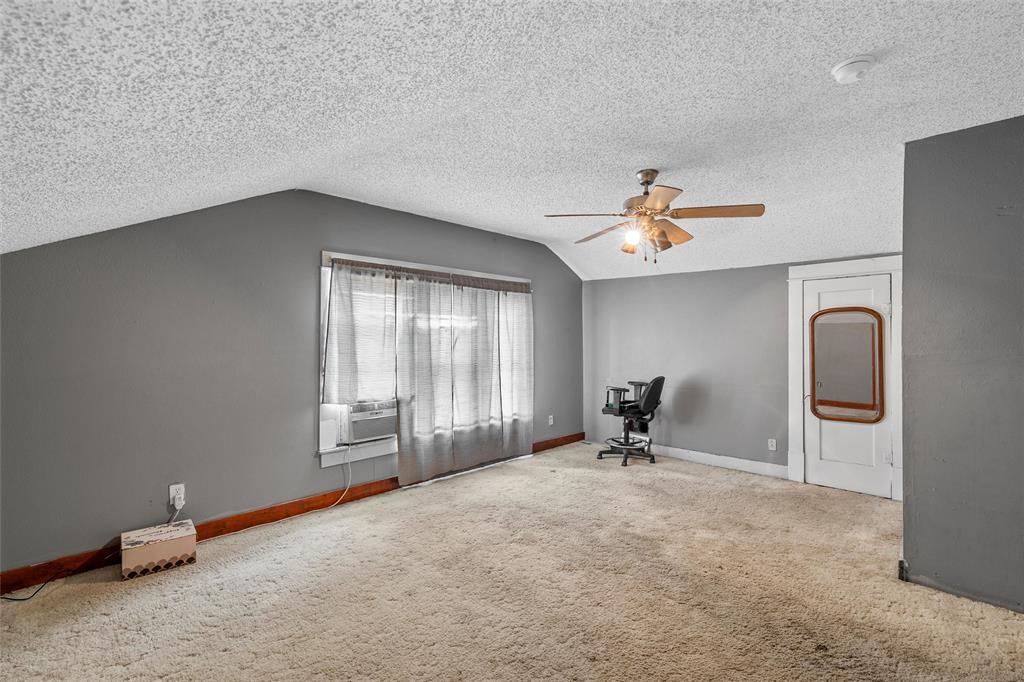 306 South Cleveland Meridian, TX 76665 - Photo 16 of 26