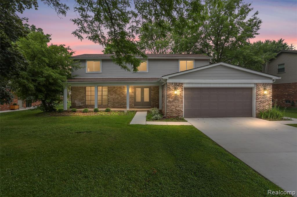 684 Abbey Court Rochester, MI 48307 - Photo 1 of 33
