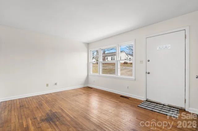 $197,300 | 302 Ramsey Street, Morganton, NC 28655