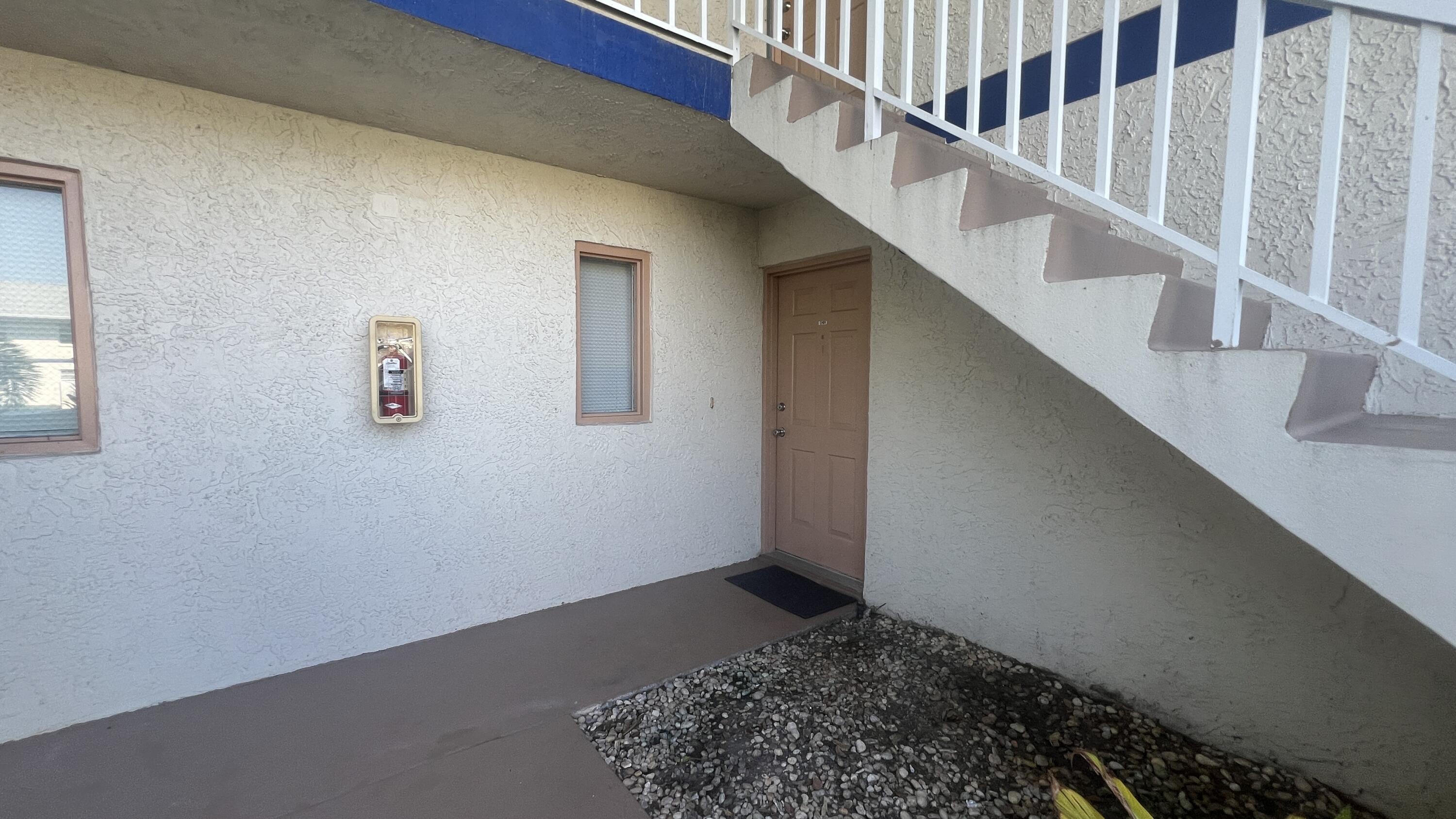 1524 Southeast Royal Green Circle, Unit 101 Port St. Lucie, FL 34952 - Photo 2 of 26 IMG_2880