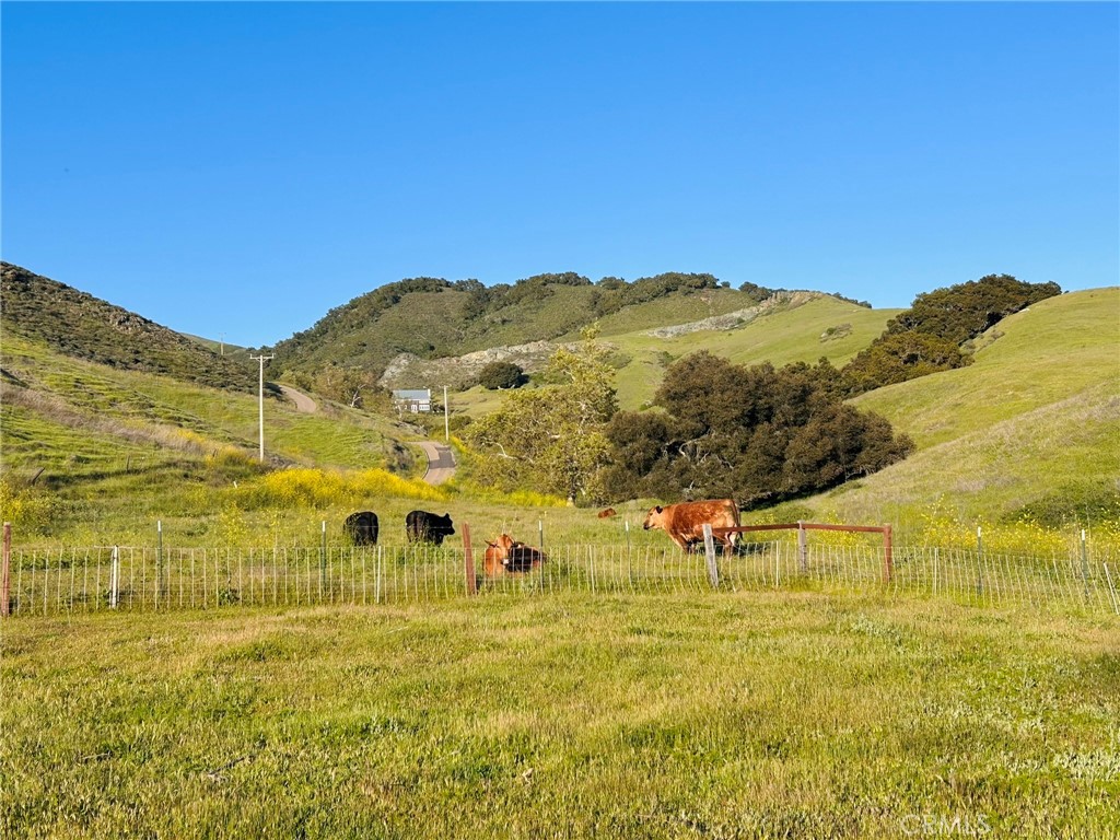 4905 Huasna Road Arroyo Grande, CA 93420 - Photo 47 of 59 a view of a town with mountains in the background