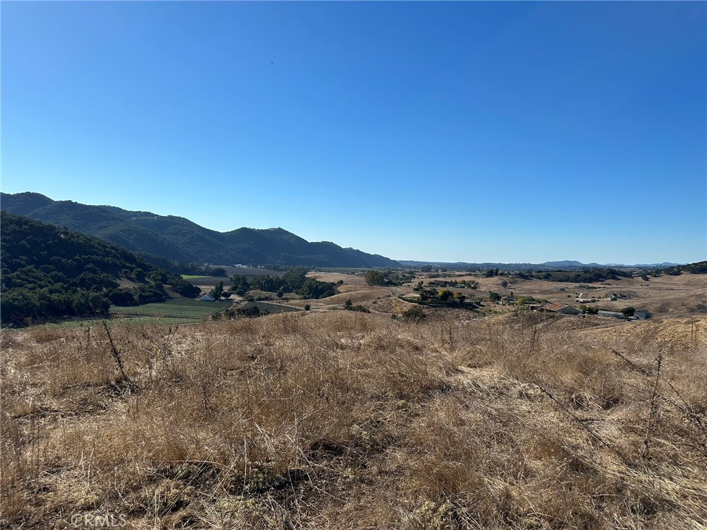 4905 Huasna Road Arroyo Grande, CA 93420 - Photo 50 of 59 a view of mountain and a lake view