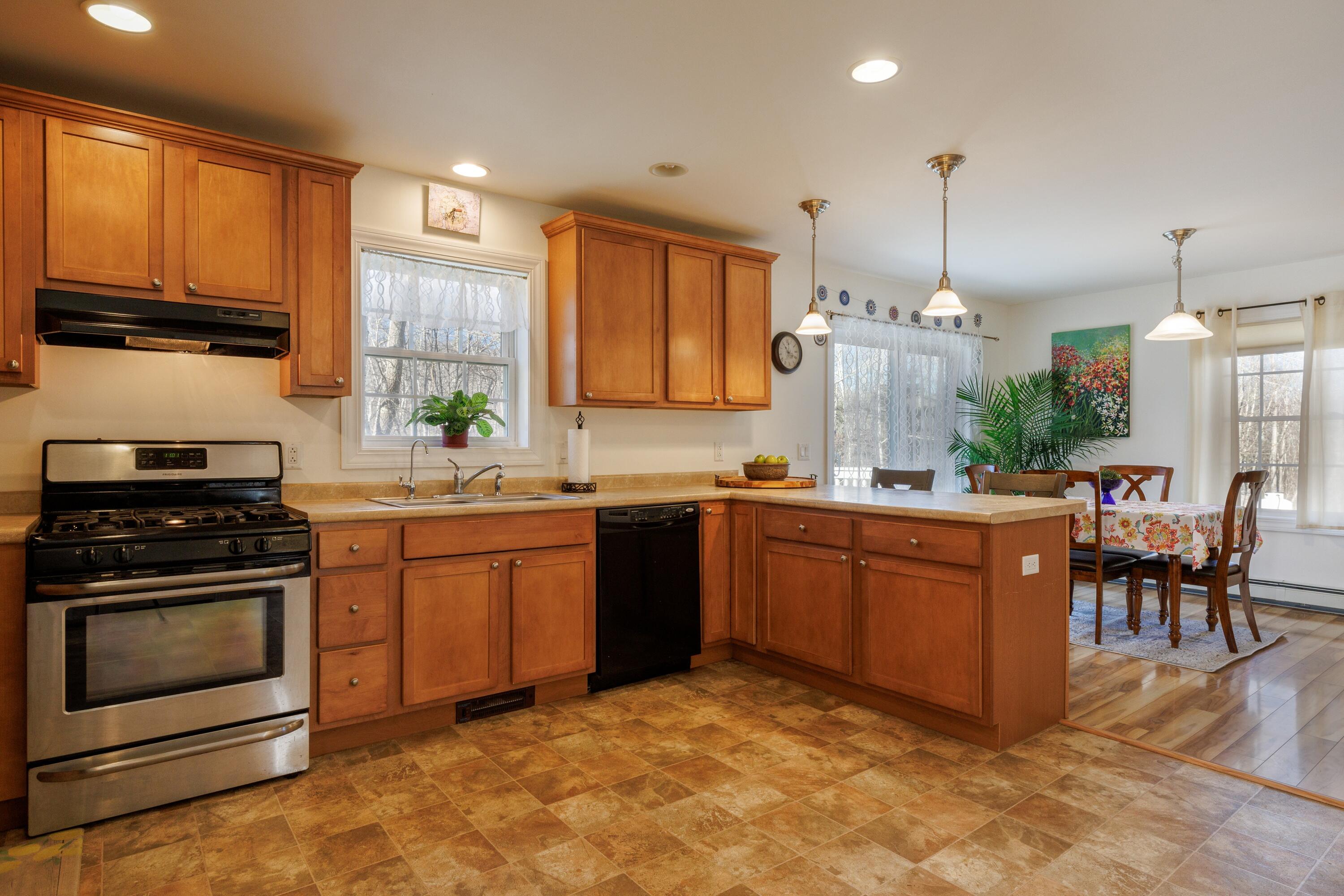 13 Bloomfield Road, Unit 3 Bar Harbor, ME 04609 - Photo 15 of 40 29-13 Bloomfield Road-DTP