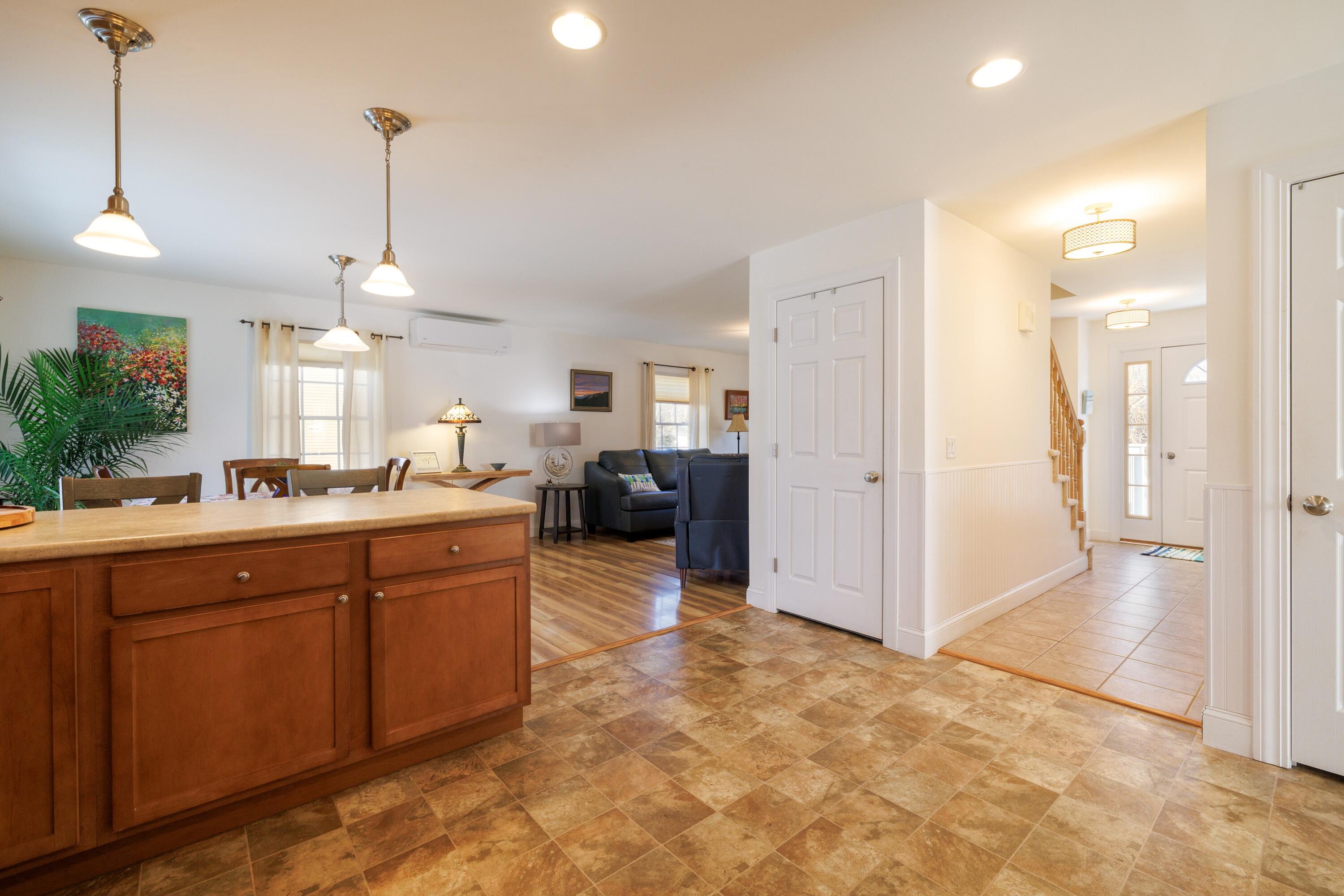 13 Bloomfield Road, Unit 3 Bar Harbor, ME 04609 - Photo 8 of 40 30-13 Bloomfield Road-DTP