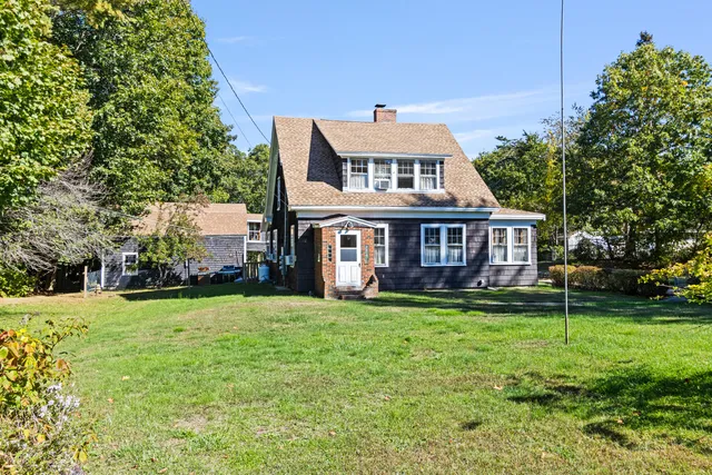 $879,000 | 527 Pool Street, Biddeford, ME 04005